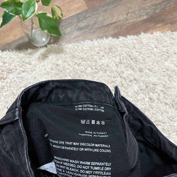 Urban Outfitters BDG Small Black Grunge Edgy Punk Frayed Hem Denim Mini Skirt - Picture 4 of 4